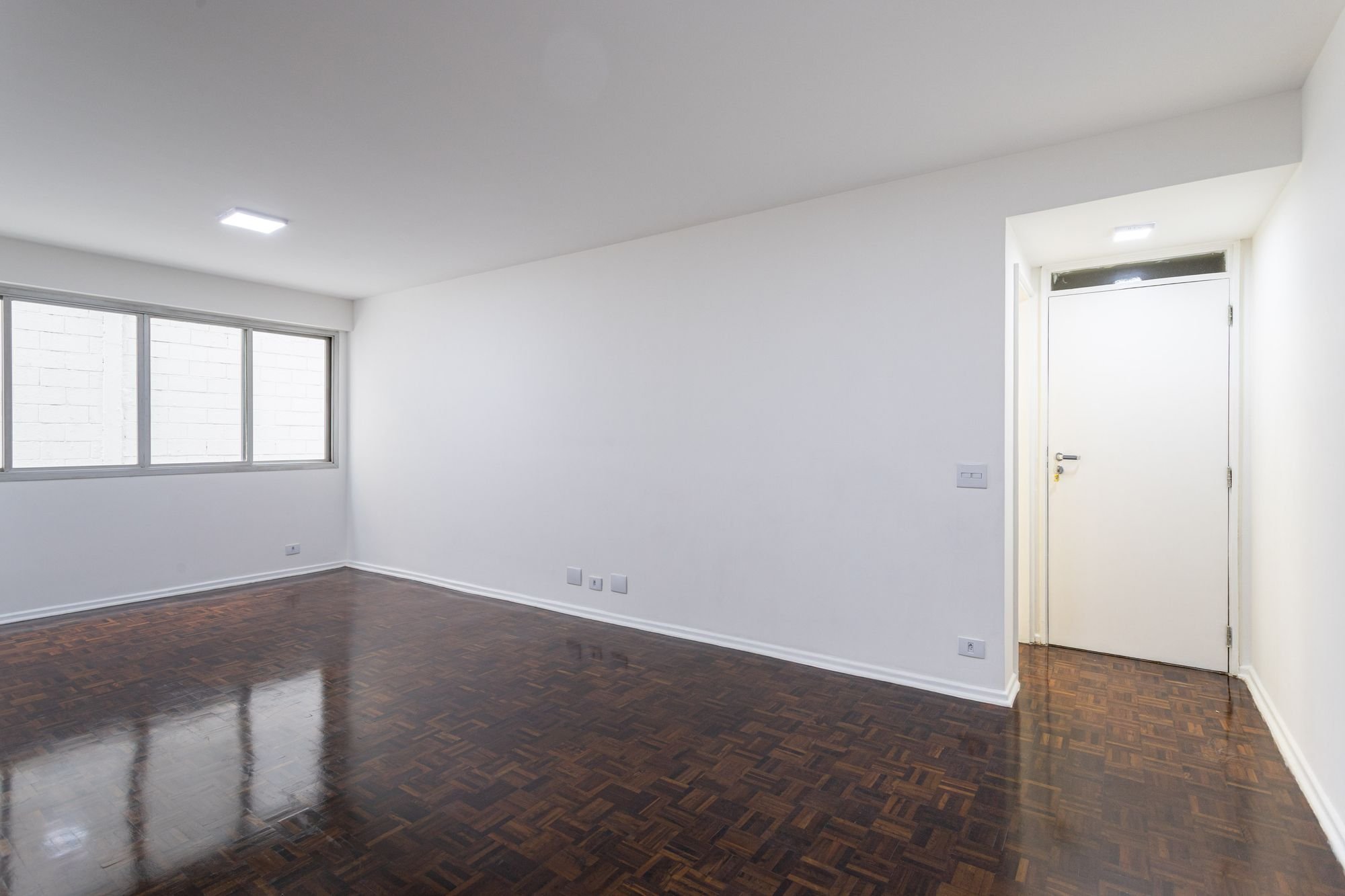 Apartamento à venda com 2 quartos, 97m² - Foto 3