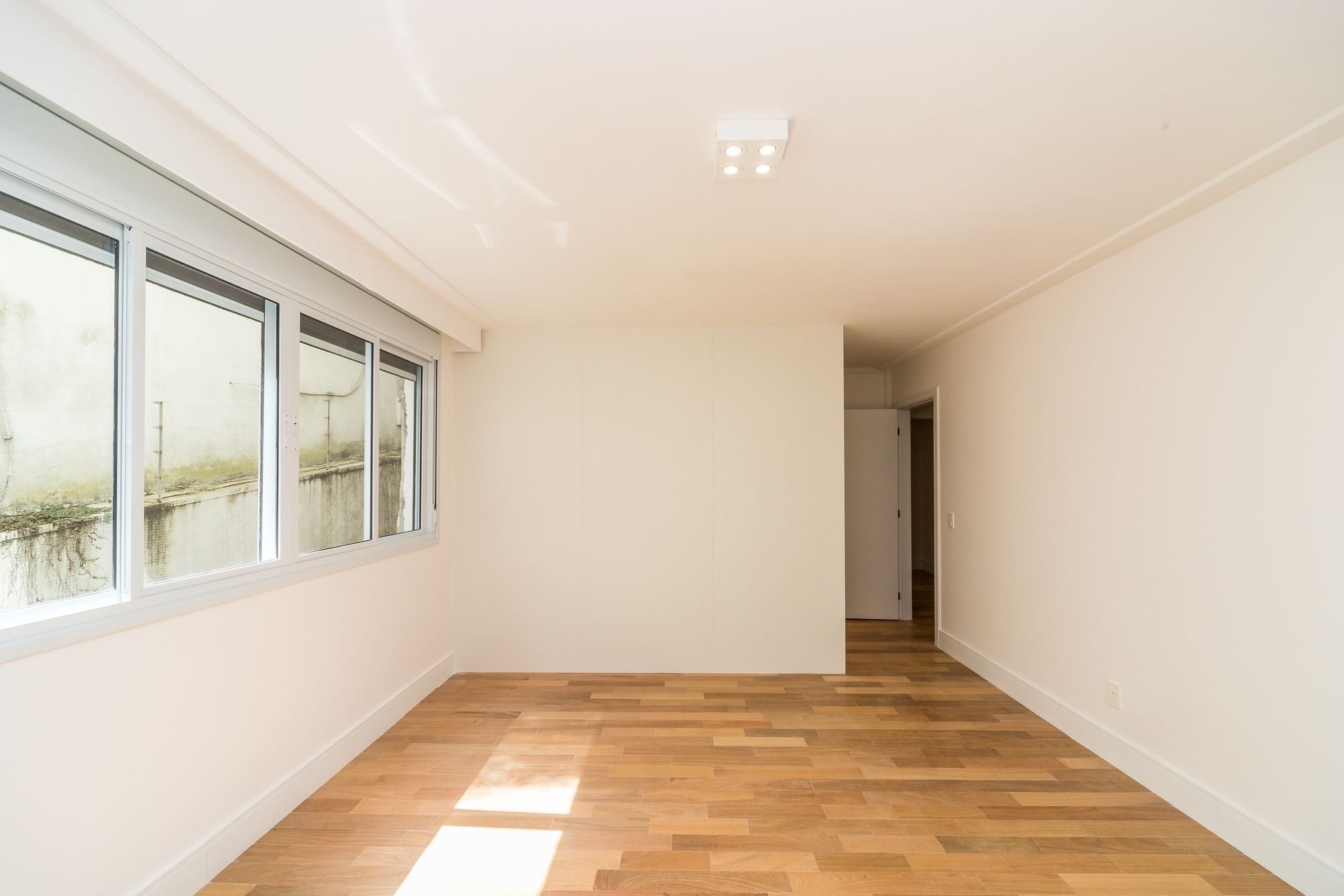 Apartamento à venda com 4 quartos, 323m² - Foto 19