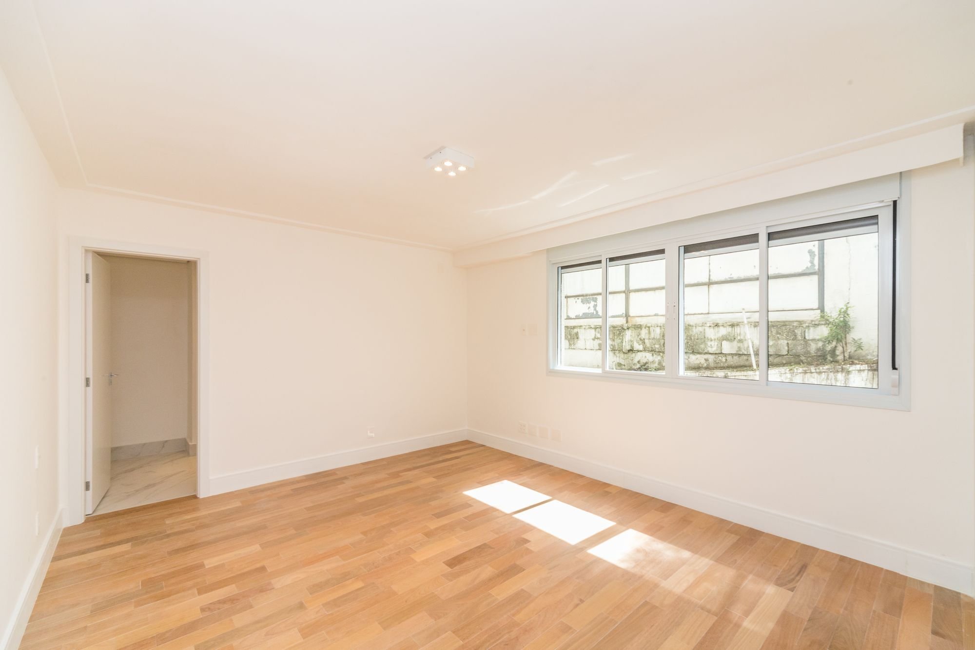 Apartamento à venda com 4 quartos, 323m² - Foto 22