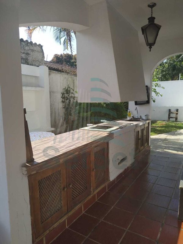 Casa com 5 suítes a venda - Jardim Virginia - Guarujá/SP - Guarujá - 
