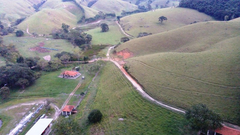 FAZENDA COM 321,8 HECTARES EM APARECIDA, S.P - APARECIDA - 