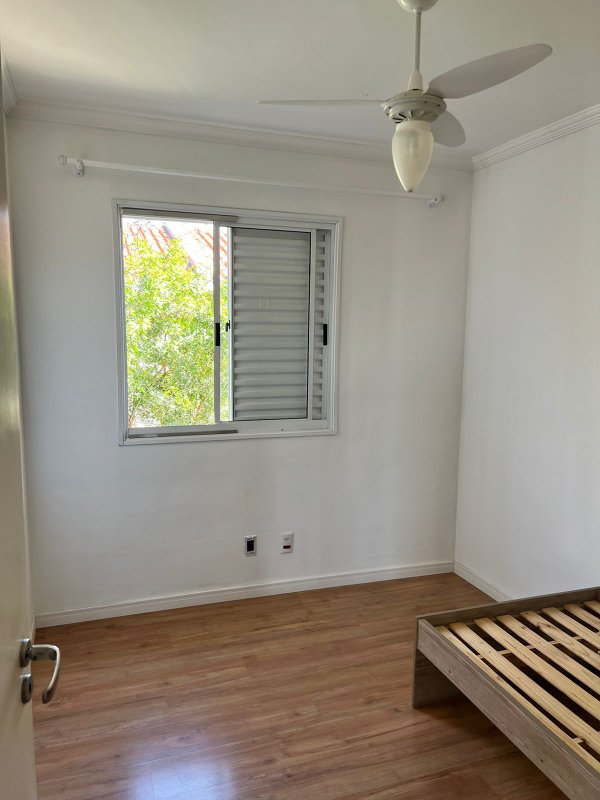 APARTAMENTO PRONTO PARA MORAR – SUMARÉ – SEMI MOBILIADO – R$ 220.000,00  Sumaré - 