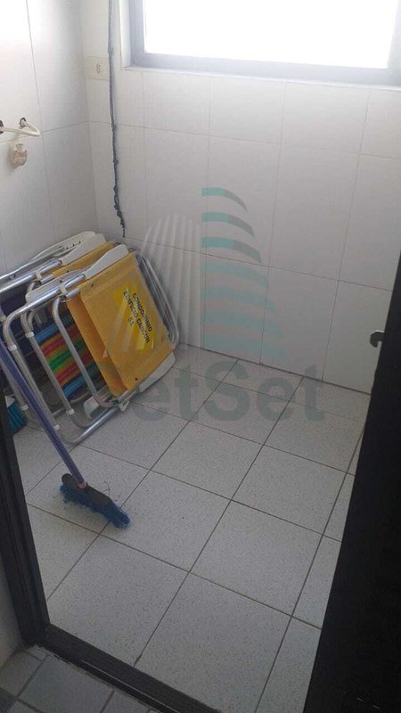 Apartamento para Locação de 3 dormitórios - Enseada - Guarujá/SP - Guarujá - 