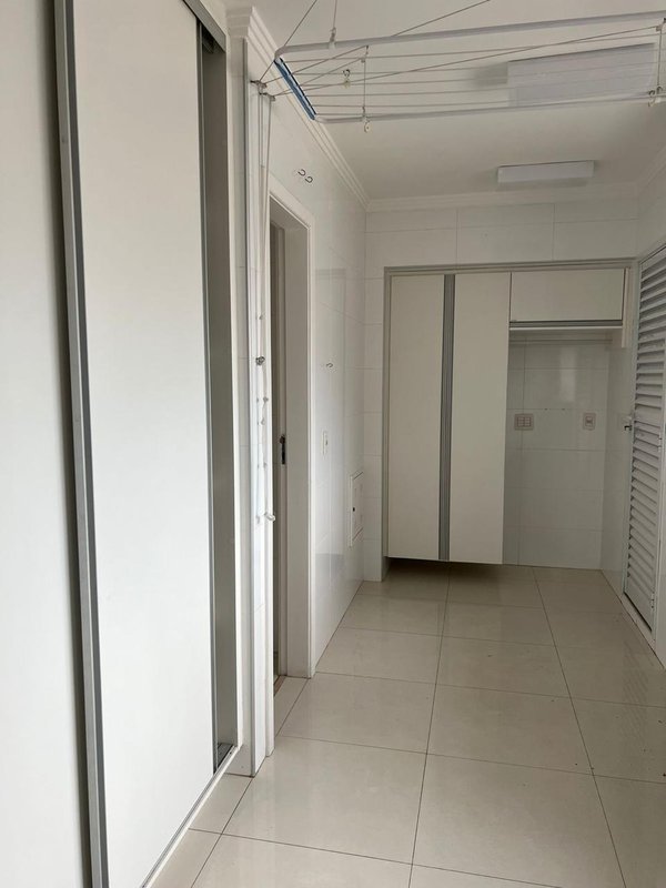 Apartamento na saúde 4 dorm 2 suites 4 vagas 205m² Alameda dos Guatás São Paulo - 