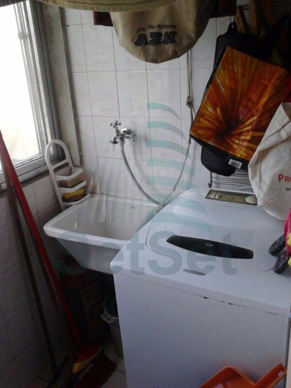 Apartamento para Venda ou Locação Anual de 1 dormitório - Enseada - Guarujá/SP - Guarujá - 