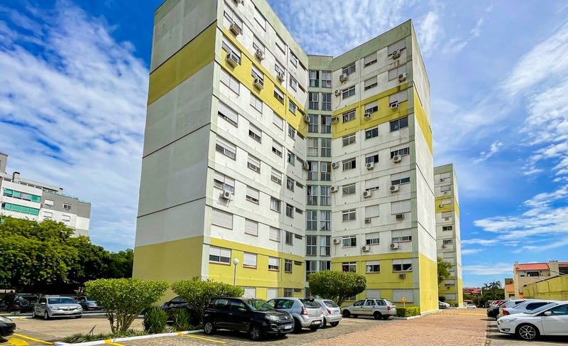 Apartamento Condomínio Cristal da Lagoa Apto 615 BLB 2 dormitórios 59m² Coronel Massot Porto Alegre - 