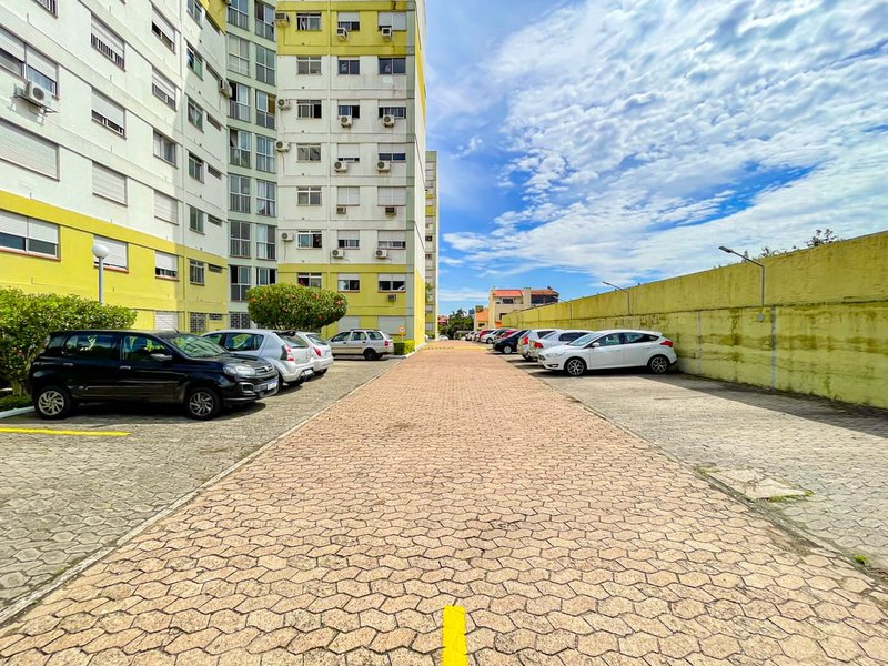 Apartamento Condomínio Cristal da Lagoa Apto 615 BLB 2 dormitórios 59m² Coronel Massot Porto Alegre - 