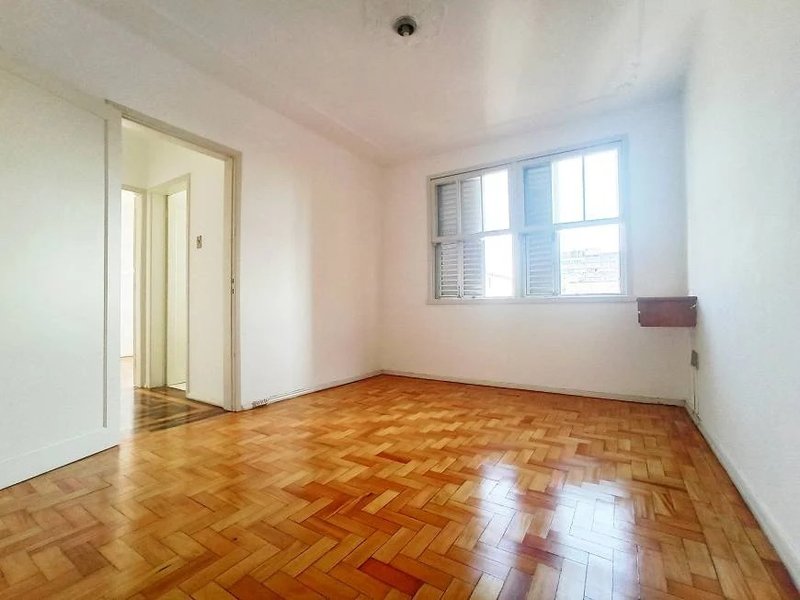 Apartamento 1 dormitório 35m² General Joao Manoel Porto Alegre - 
