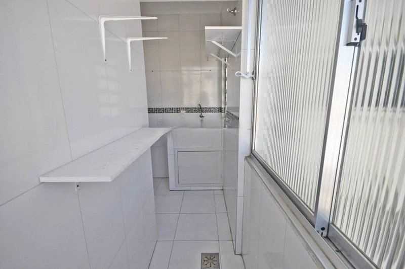 Apartamento 1 dormitório 35m² General Joao Manoel Porto Alegre - 