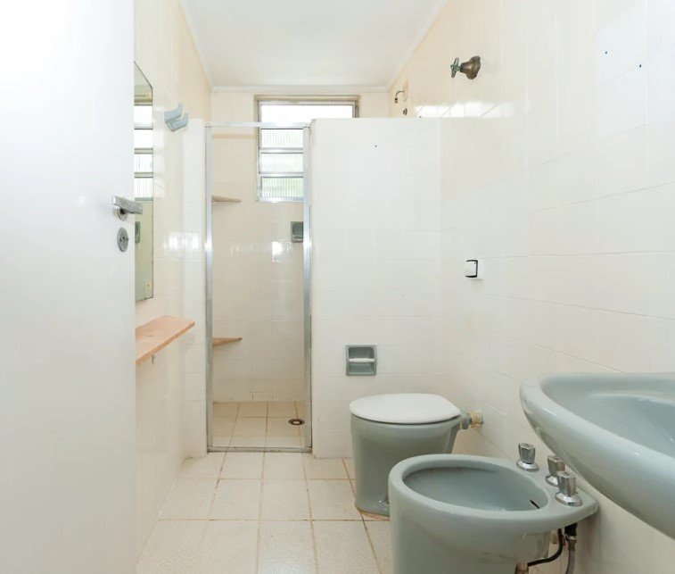 3 dormitórios sendo 1 suíte, 1 banheiro e 2 vagas 185m² Rua Paulistânia São Paulo - 