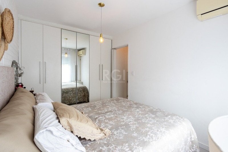 Apartamento Plaza de Las Torres Apto LU436386 39m² 1D Wenceslau Escobar Porto Alegre - 