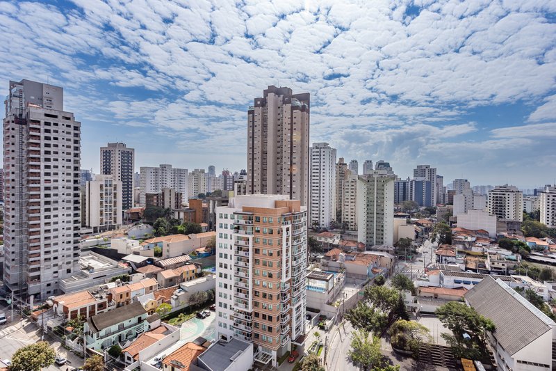 Studio para locação em condomínio completo a 150m do Metrô Rua Desembargador Aragão São Paulo - 