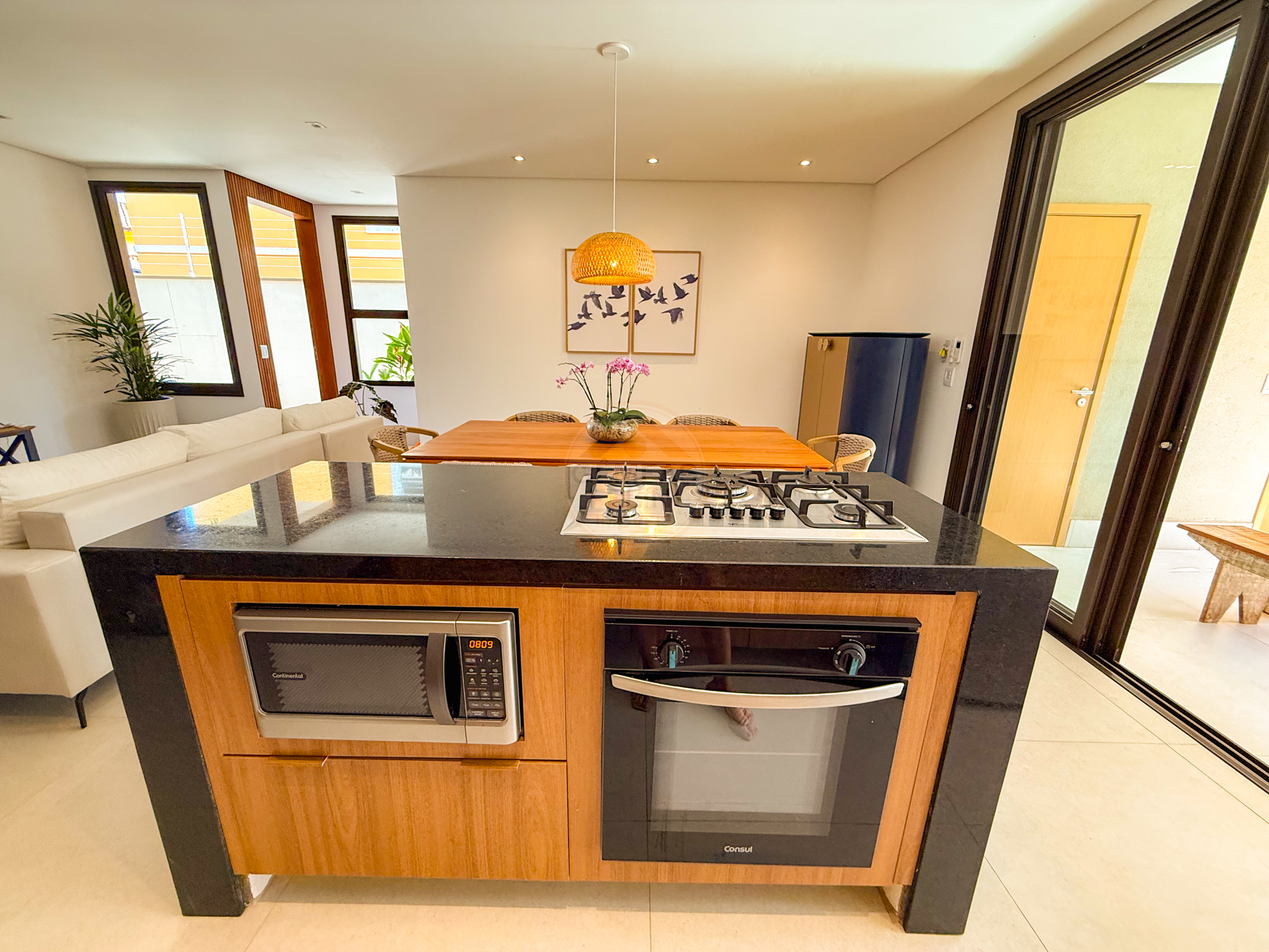 Condom&iacute;nio Perto da Praia e Sofisticado na Praia de Juquehy - VENDA  São Sebastião - 