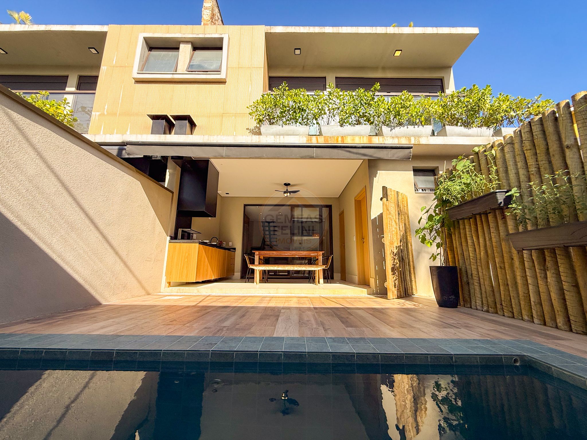 Condom&iacute;nio Perto da Praia e Sofisticado na Praia de Juquehy - VENDA  São Sebastião - 