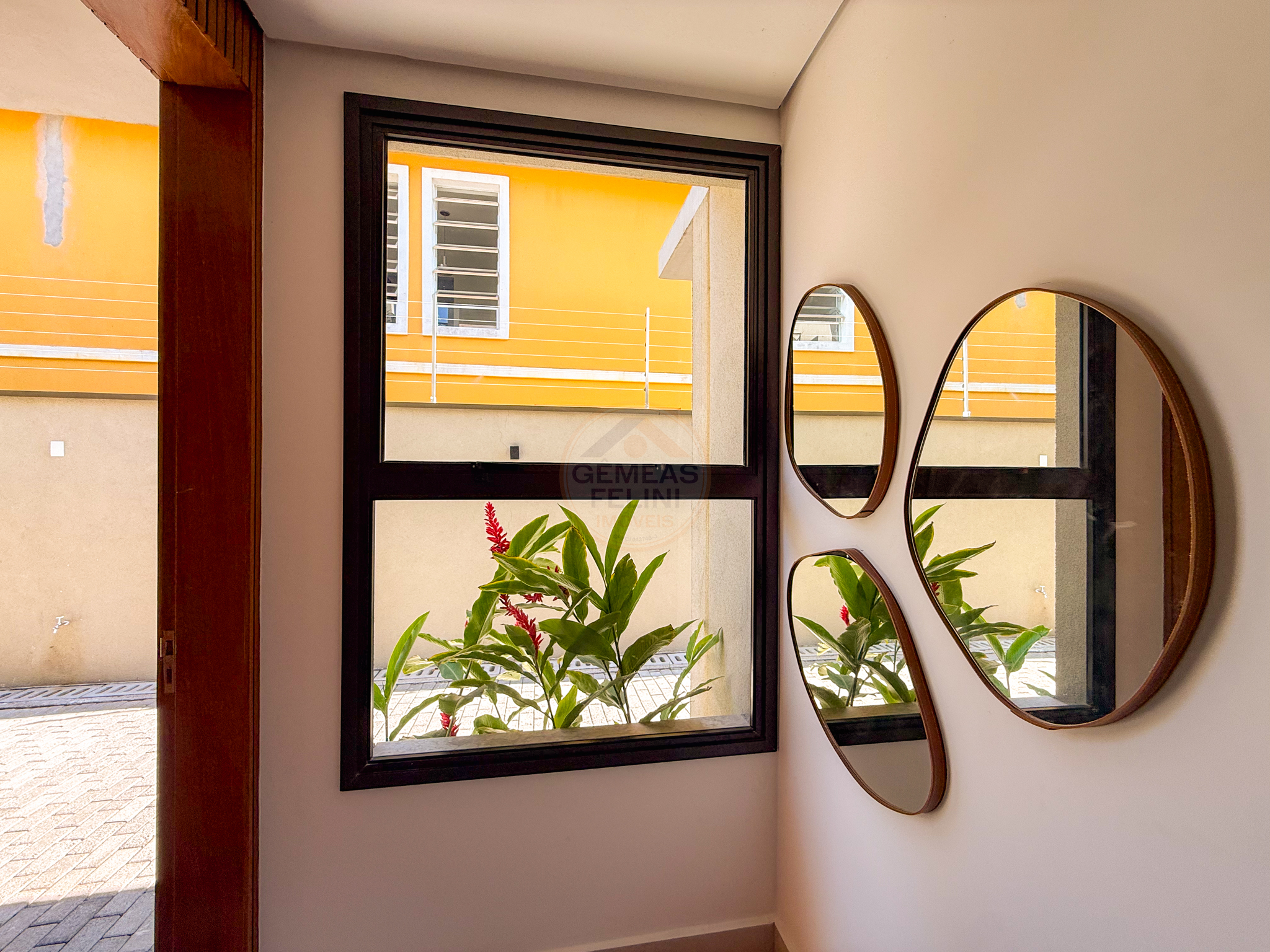 Condom&iacute;nio Perto da Praia e Sofisticado na Praia de Juquehy - VENDA  São Sebastião - 