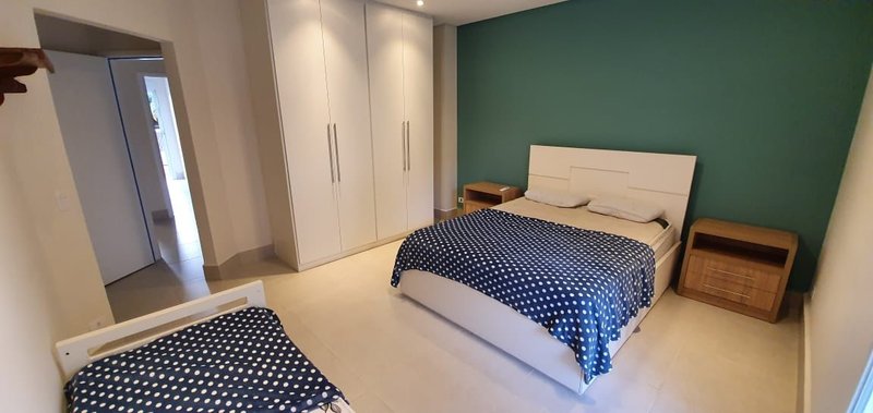 Casa em condomínio com 4 suítes e Piscina Privativa - LOCAÇÃO DIÁRIA - São Sebastião - 