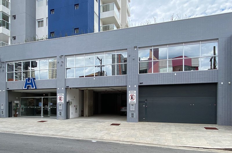 Aluga-se Loja Edificio Gibraltar Rua Padre Estevão Pernet São Paulo - 