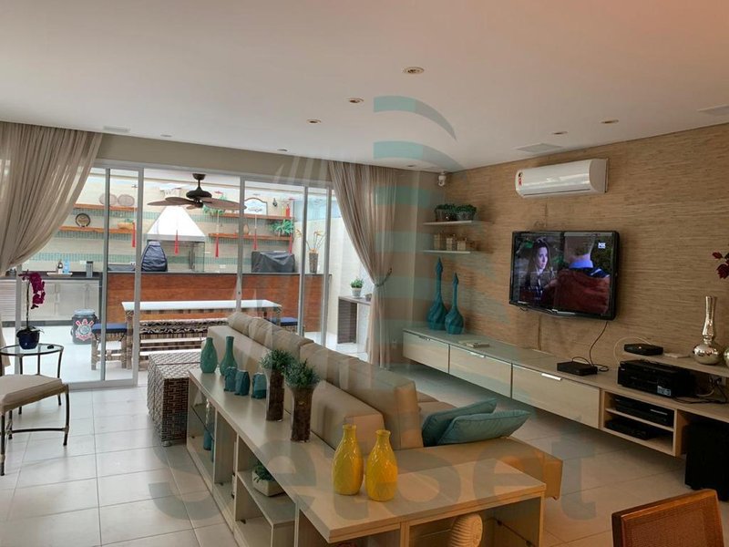 Casa em condomínio com 4 dormitórios sendo 4 suítes  - Enseada  - Guarujá/SP - Guarujá - 