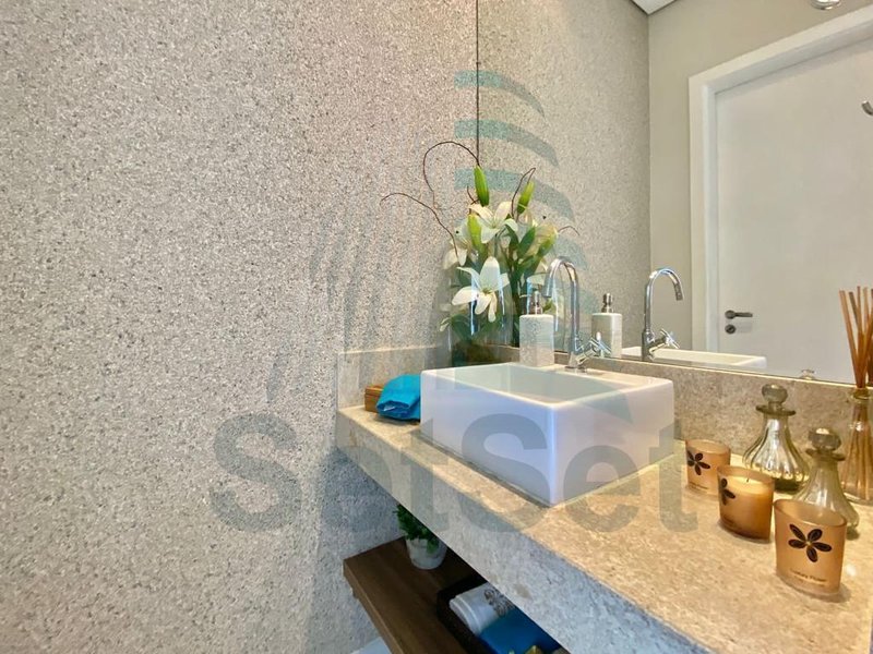 Casa em condomínio com 4 dormitórios sendo 4 suítes  - Enseada  - Guarujá/SP - Guarujá - 