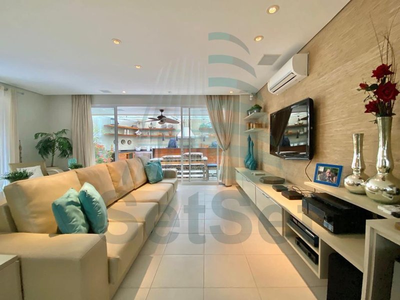 Casa em condomínio com 4 dormitórios sendo 4 suítes  - Enseada  - Guarujá/SP - Guarujá - 