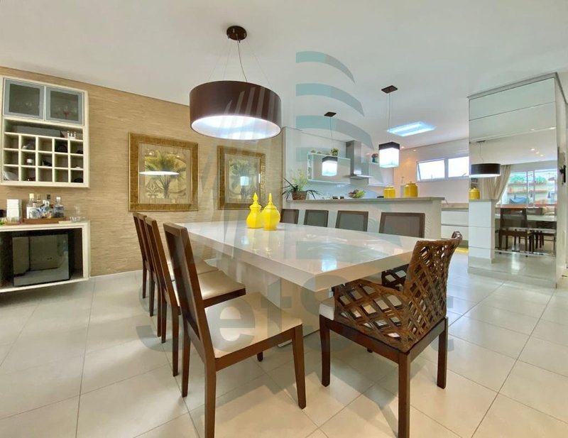 Casa em condomínio com 4 dormitórios sendo 4 suítes  - Enseada  - Guarujá/SP - Guarujá - 