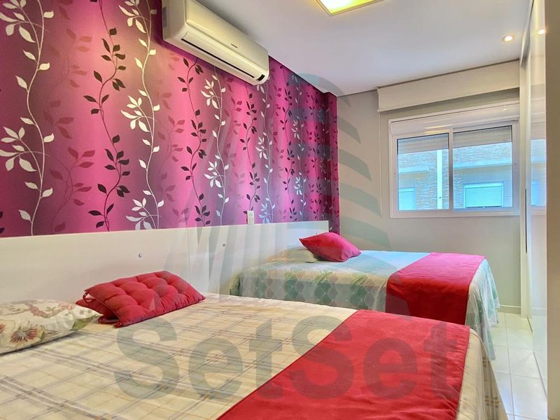 Casa em condomínio com 4 dormitórios sendo 4 suítes  - Enseada  - Guarujá/SP - Guarujá - 