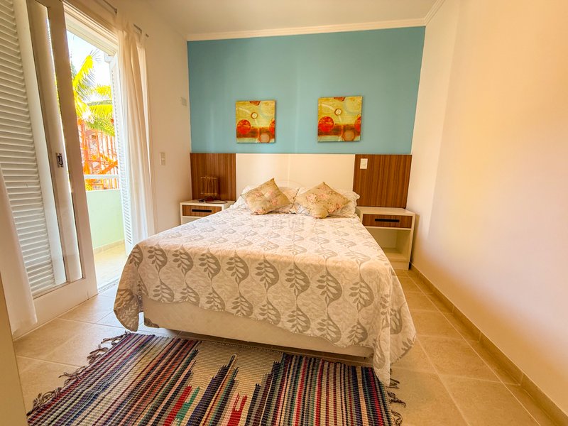 Casa em condominio, ofuro e piscina privativa e Localiza&ccedil;&atilde;o Privilegiada - DI&Aacute;RIA  São Sebastião - 