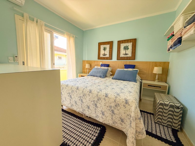 Casa em condominio, ofuro e piscina privativa e Localiza&ccedil;&atilde;o Privilegiada - DI&Aacute;RIA  São Sebastião - 