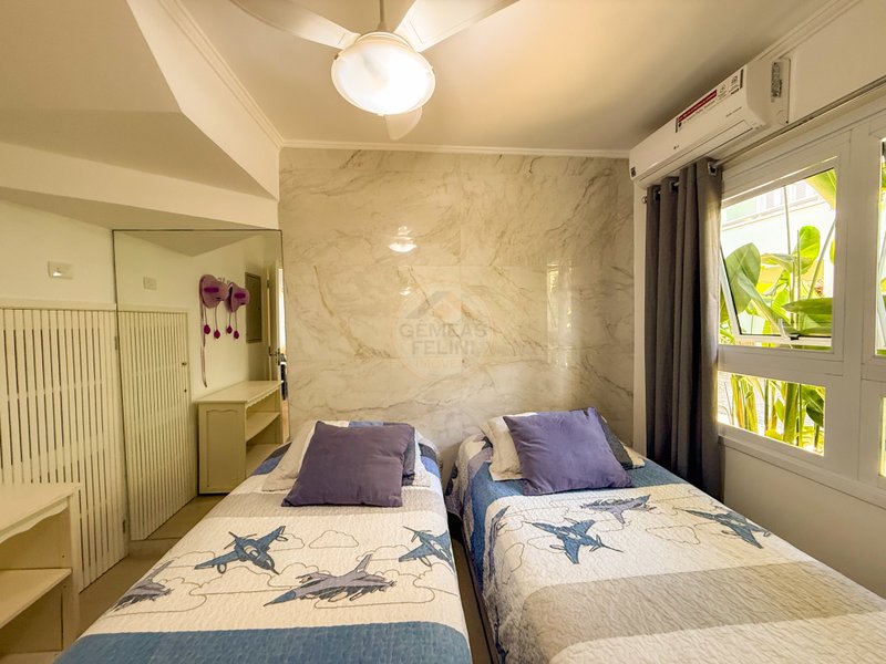 Casa em condominio, ofuro e piscina privativa e Localiza&ccedil;&atilde;o Privilegiada - DI&Aacute;RIA  São Sebastião - 