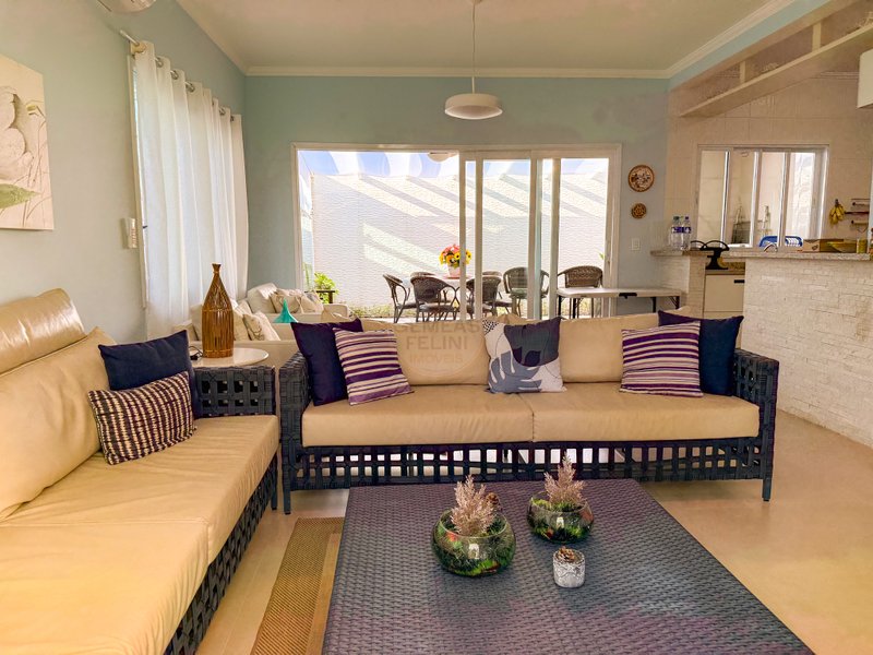 Casa em condominio, ofuro e piscina privativa e Localiza&ccedil;&atilde;o Privilegiada - DI&Aacute;RIA  São Sebastião - 