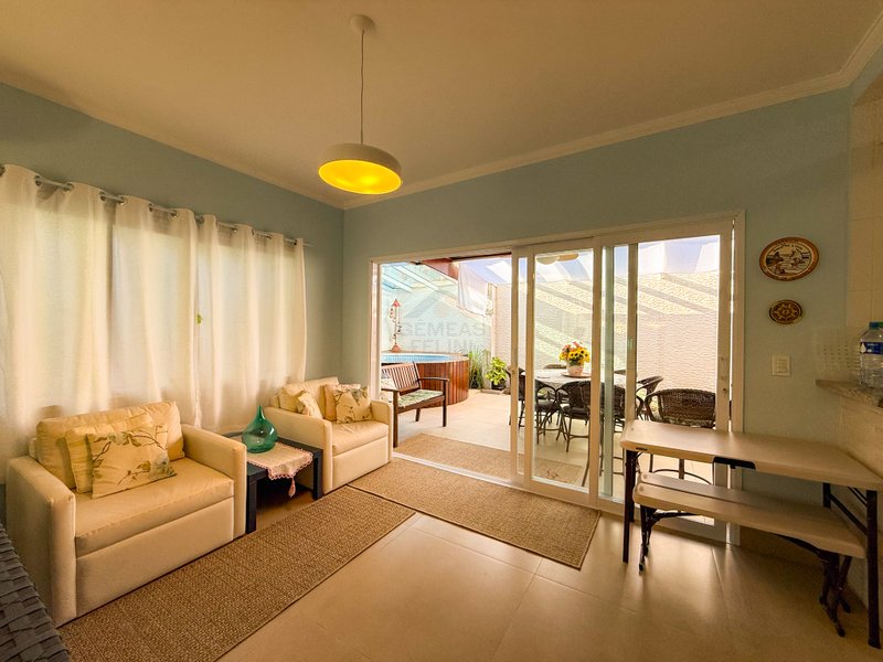 Casa em condominio, ofuro e piscina privativa e Localiza&ccedil;&atilde;o Privilegiada - DI&Aacute;RIA  São Sebastião - 