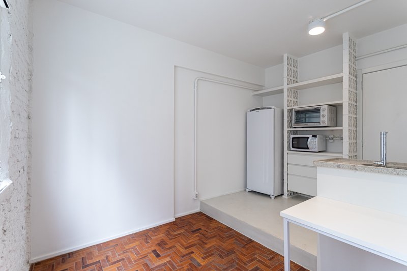 Apartamento com 1dorm e localização privilegiada em Pinheiros Avenida Pedroso de Morais São Paulo - 