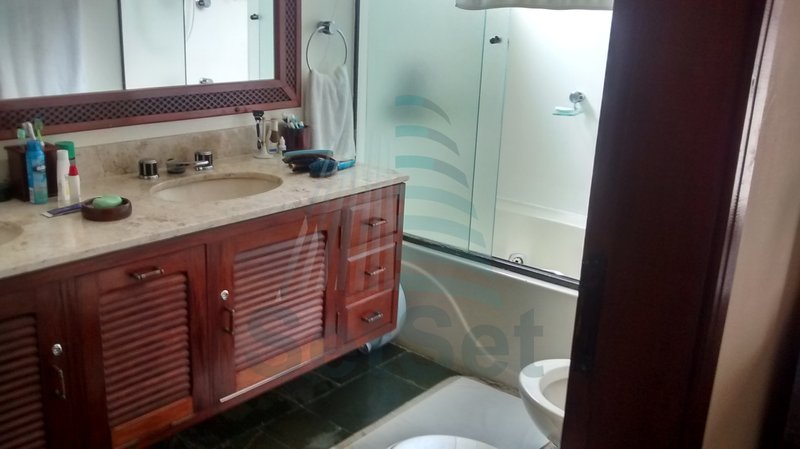 Casa com 4 suítes a venda - Enseada - Guarujá/SP - Guarujá - 