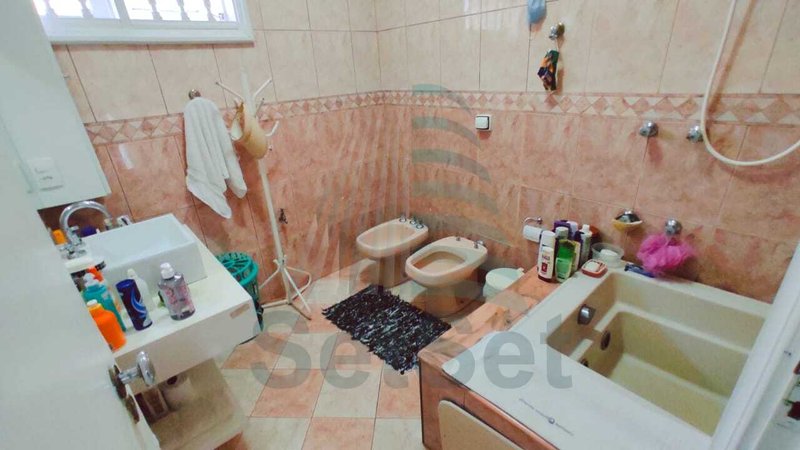 Casa com 3 dormitórios sendo 1 suíte para Venda ou Locação - Enseada - Guarujá/SP - Guarujá - 