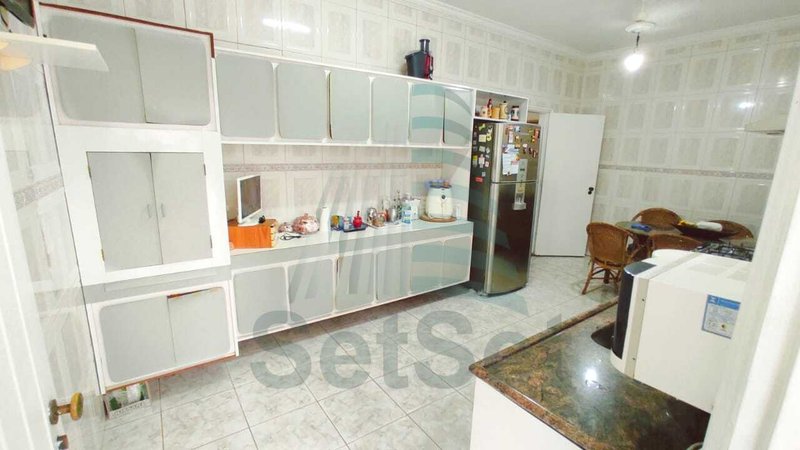 Casa com 3 dormitórios sendo 1 suíte para Venda ou Locação - Enseada - Guarujá/SP - Guarujá - 