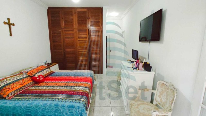 Casa com 3 dormitórios sendo 1 suíte para Venda ou Locação - Enseada - Guarujá/SP - Guarujá - 