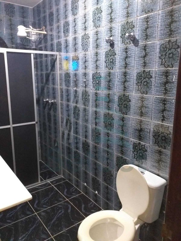 Casa 3 dormitórios sendo 1 suíte para locação ou venda - Praia do Pernambuco - Guarujá/SP - Guarujá - 