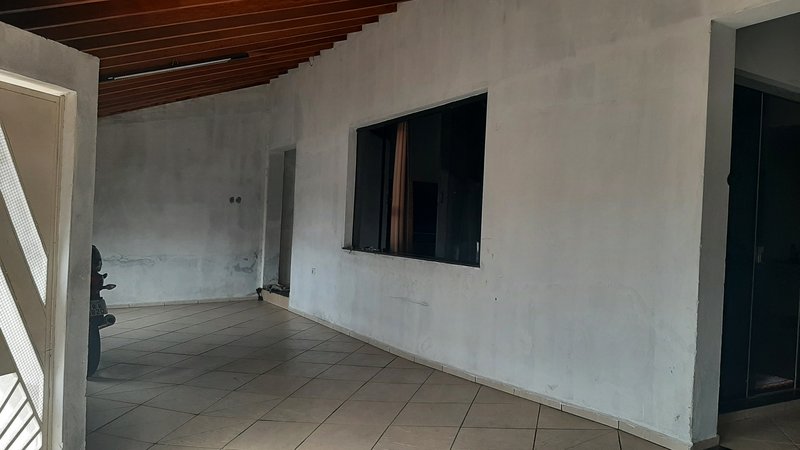 VENDE-SE CASA NO JARDIM PICERNO II - SUMARÉ/SP - Sumaré - 