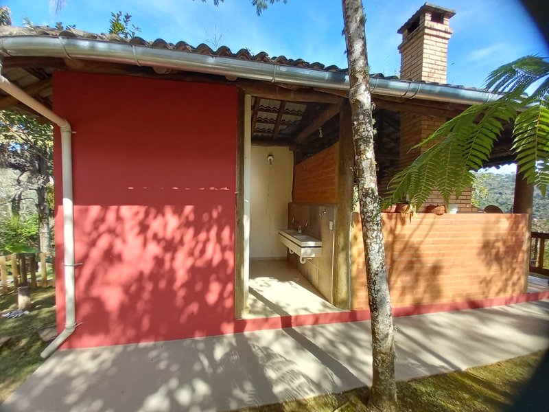 CHÁCARA COM 21.000 METROS EM MONTEIRO LOBATO, S.P - MONTEIRO LOBATO - 