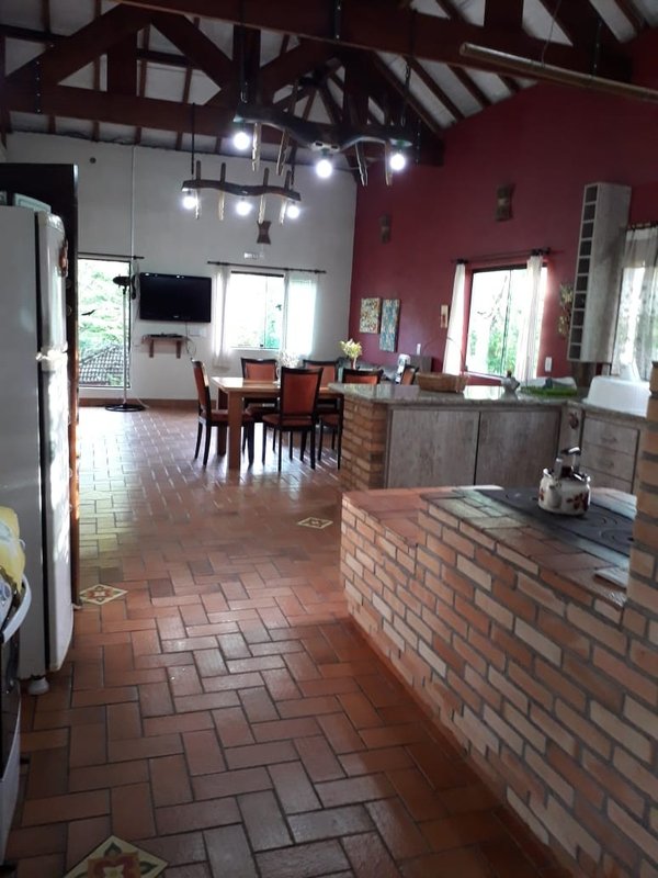 CHÁCARA COM 21.000 METROS EM MONTEIRO LOBATO, S.P - MONTEIRO LOBATO - 