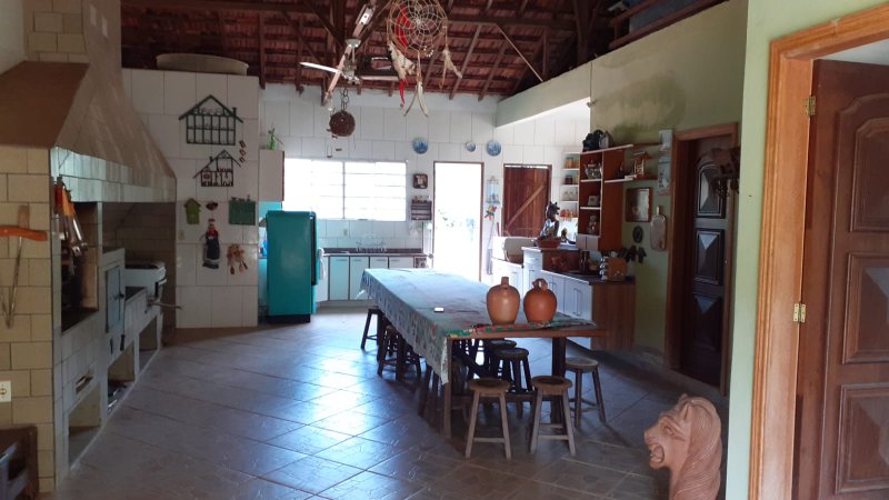 CHÁCARA COM 21.000 METROS EM CAÇAPAVA, S.P - Caçapava - 
