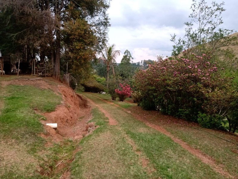 SÍTIO COM 12 ALQUEIRES EM PARAIBUNA, S.P - Paraibuna - 