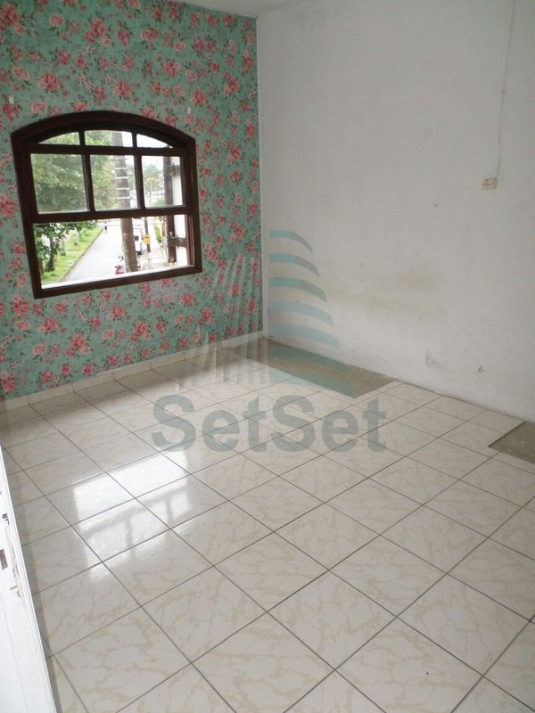Sobrado com 4 dormitórios e parte comercial  - Centro - Guarujá/SP - Guarujá - 