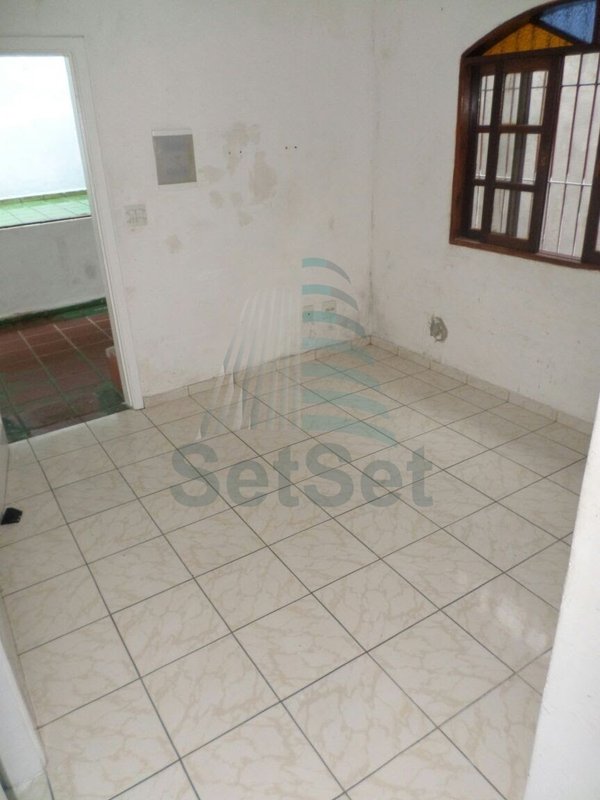 Sobrado com 4 dormitórios e parte comercial  - Centro - Guarujá/SP - Guarujá - 