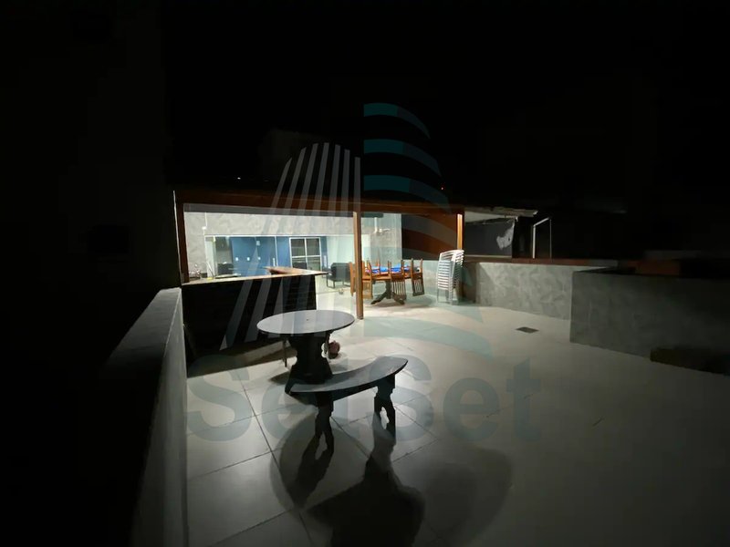 Cobertura Duplex a venda e locação - 5 dormitórios sendo 2 suítes  - Enseada - Guarujá/SP - Guarujá - 