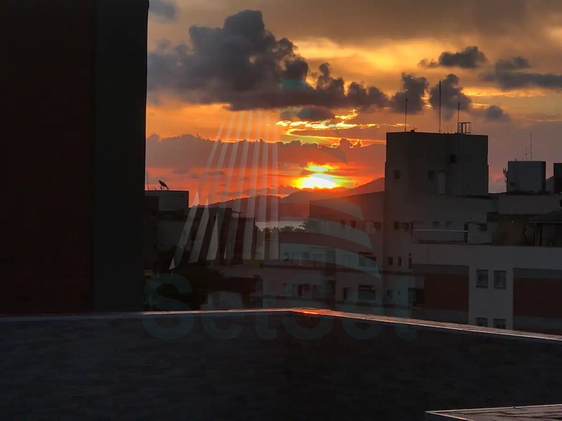 Cobertura Duplex a venda e locação - 5 dormitórios sendo 2 suítes  - Enseada - Guarujá/SP - Guarujá - 