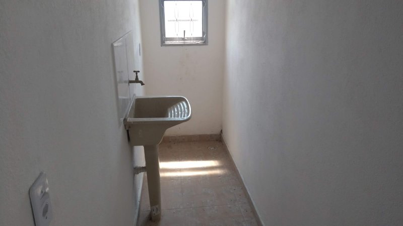 CHÁCARA COM 1.260 METROS EM SÃO JOSÉ DOS CAMPOS, S.P - São José dos Campos - 