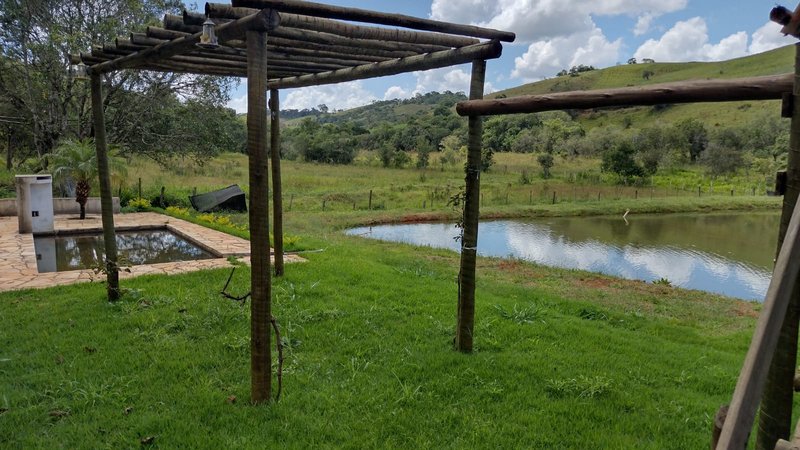CHÁCARA COM 13.330 EM VIRGÍNIA COM BELA VISTA PRA SERRA, MG - VIRGINIA - 
