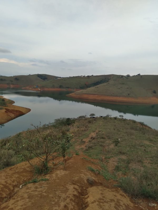 ÁREA RURAL COM 2 HECTARES EM SÃO JOSÉ DOS CAMPOS, S.P - São José dos Campos - 