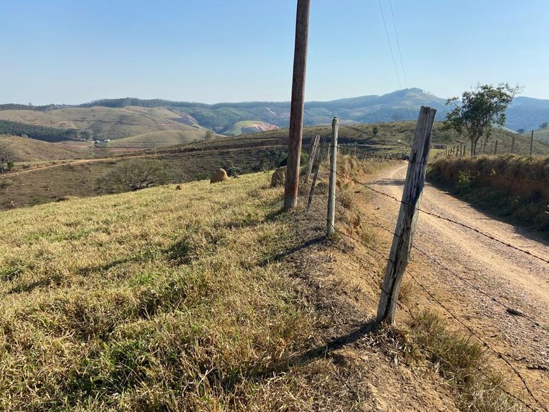 ÁREA RURAL COM 2 HECTARES EM SÃO JOSÉ DOS CAMPOS, S.P - São José dos Campos - 